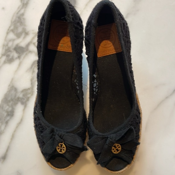 Tory Burch Bow Espadrille Wedge Sandals – 
Size 6.5, Chic & Comfortable - Picture 2 of 5